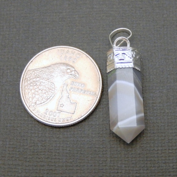 PRICE DROP! Indian Lace Agate Necklace! - Picture 3 of 6